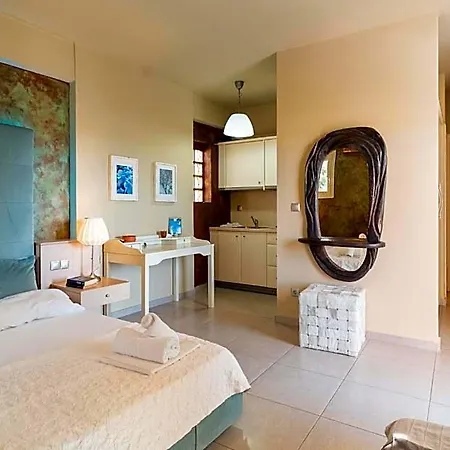 Sun George Hotel Methone